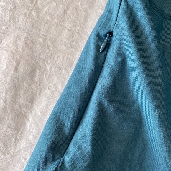 Title Nine Dream V-Neck Dress - Picture 12 of 14